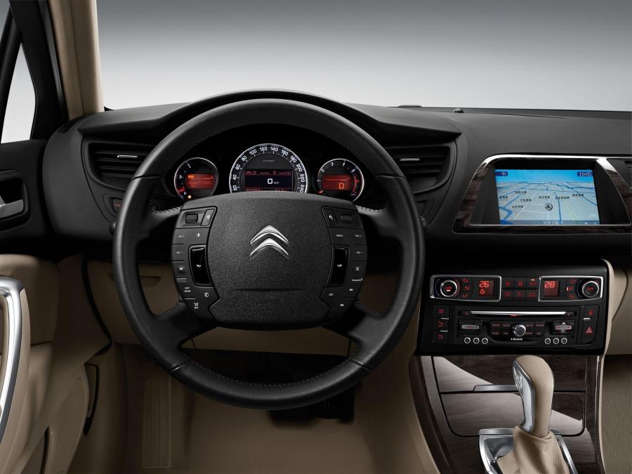  Citroen C5 2013 года  (CN) (фото 7 из 10)